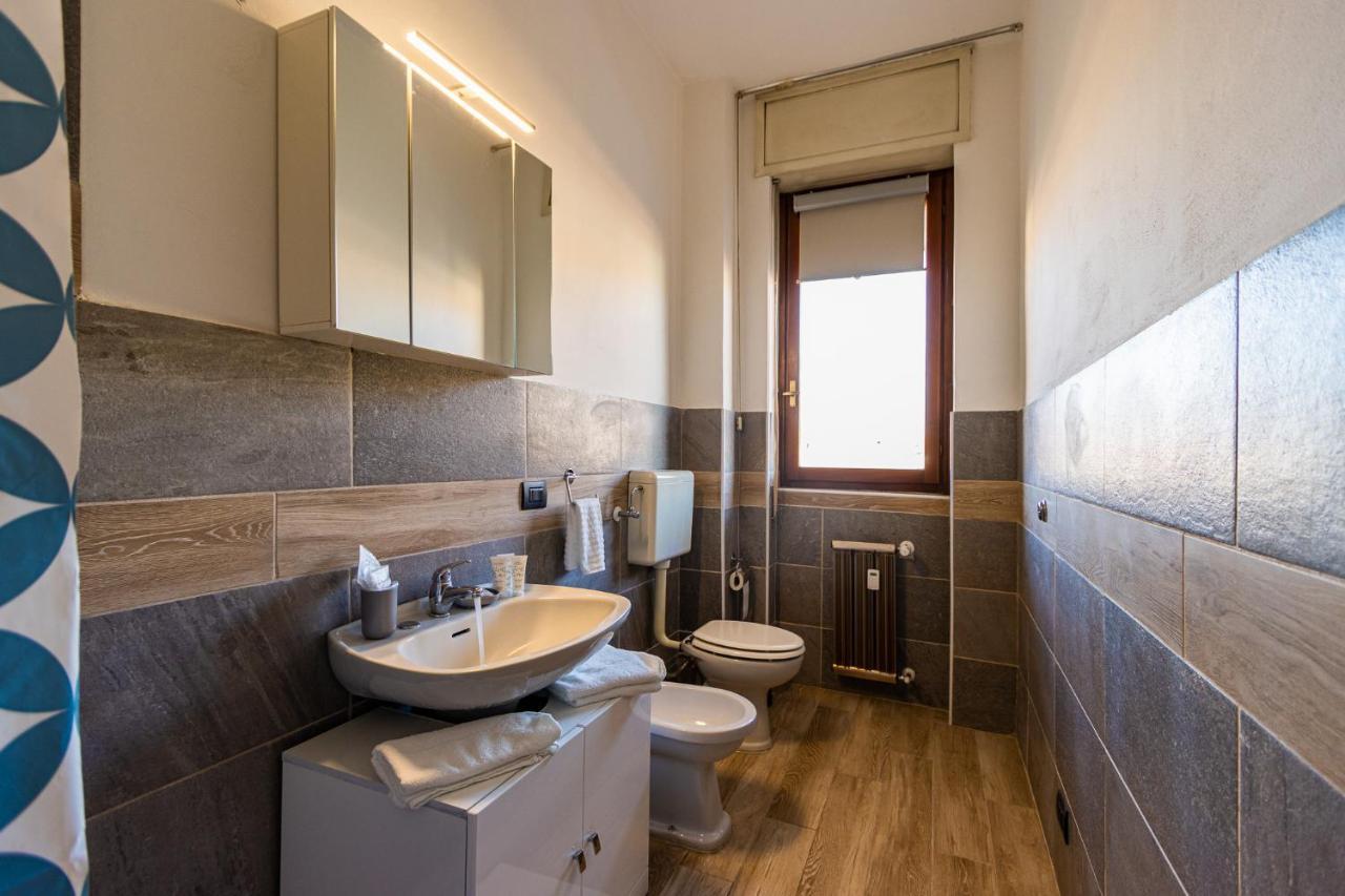 Blue Wave Apartment Arona - Lago Maggiore Exterior foto